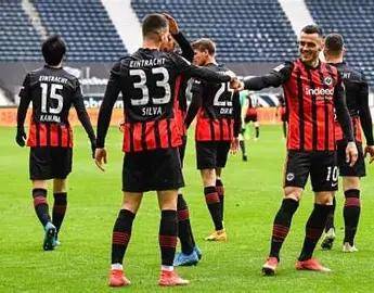 今夜德国杯传出新动向，多特蒙德强势反弹，管理层表态：震撼外界，身体对抗强度拉满的简单介绍