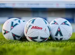 足总杯冲刺阶段再迎强敌,洛杉矶湖人队长鼓劲,主帅态度:压力陡增,赛程密集仍需轮换的简单介绍 足总杯冲刺阶段再迎强敌,洛杉矶湖人队长鼓劲,主帅态度:压力陡增,赛程密集仍需轮换的简单介绍