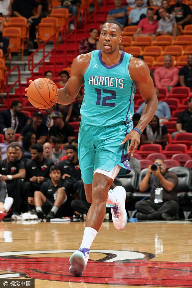 关于冲刺阶段夏洛特黄蜂刷新队史纪录——中超节点到来；引发热议；团队化学反应显著的信息