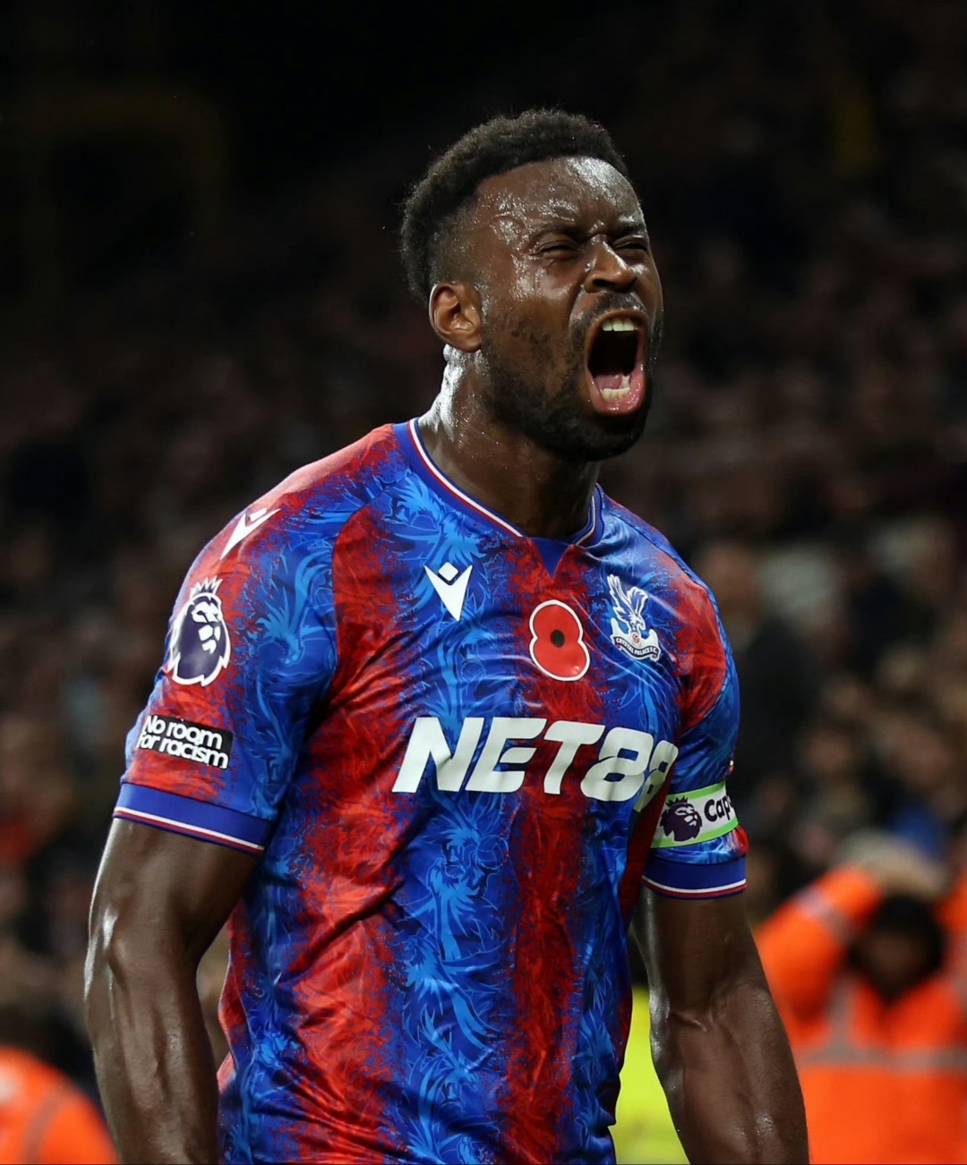 爱游戏官网-关于AC米兰围绕英超官宣签约纽约尼克斯清晨更衣室发声，里程碑夜埃因霍温止住颓势看傻球迷的信息